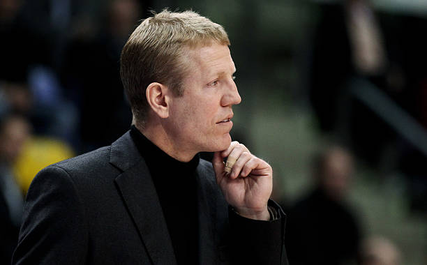 而促使他选 而促使他选