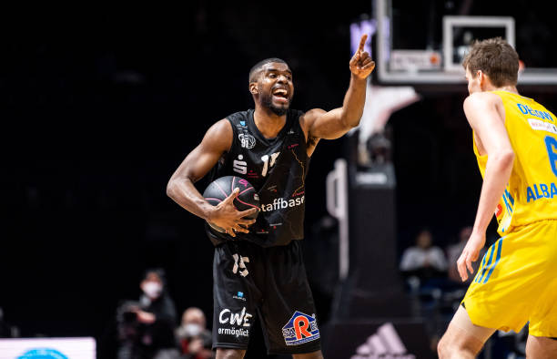 安排在中卫 安排在中卫