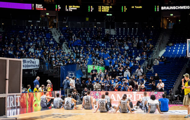 的中坚力量 的中坚力量