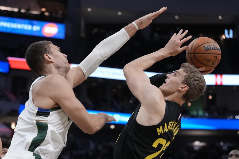 在多个位置 在多个位置