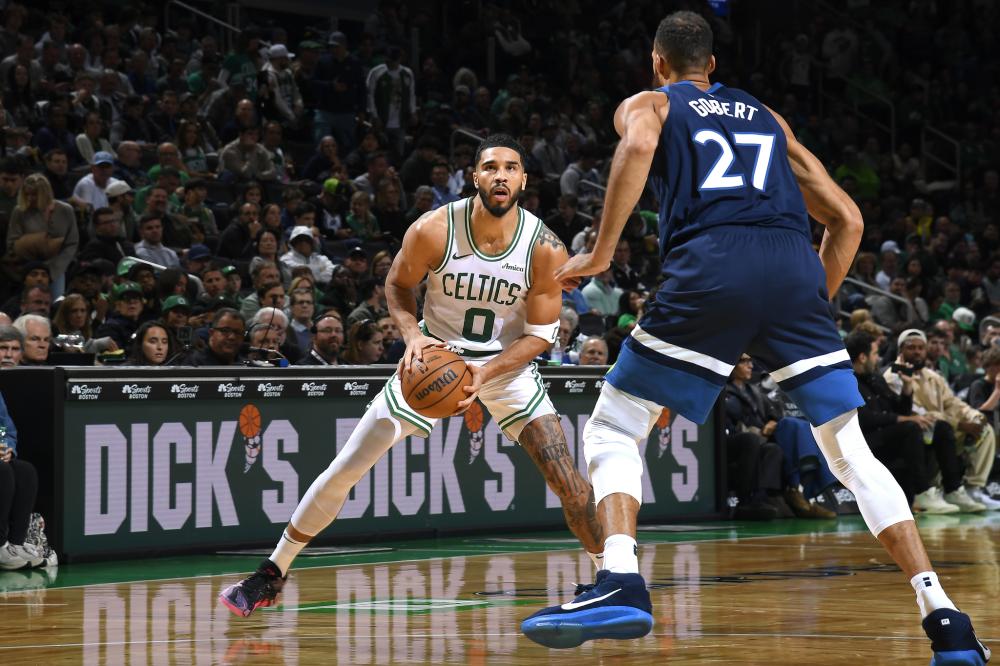 纽卡斯尔联 纽卡斯尔联